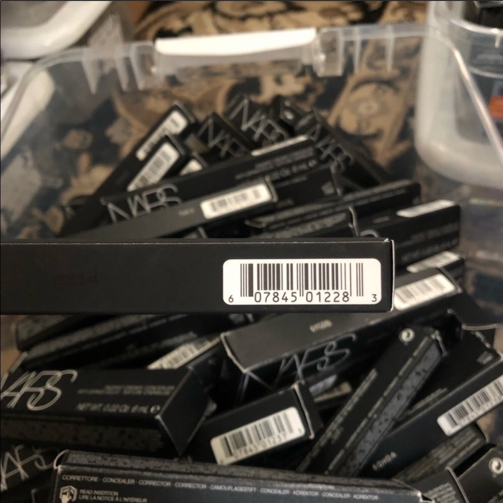 NARS Radiant Creamy Concealer Cafe - Picture 7 of 7